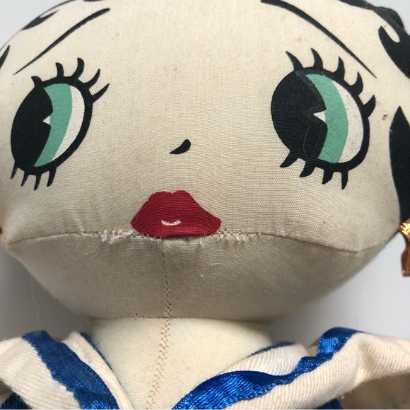 Betty Boop Nurse Betty official plush doll from KellyToy 1999 - Picture 5 of 17